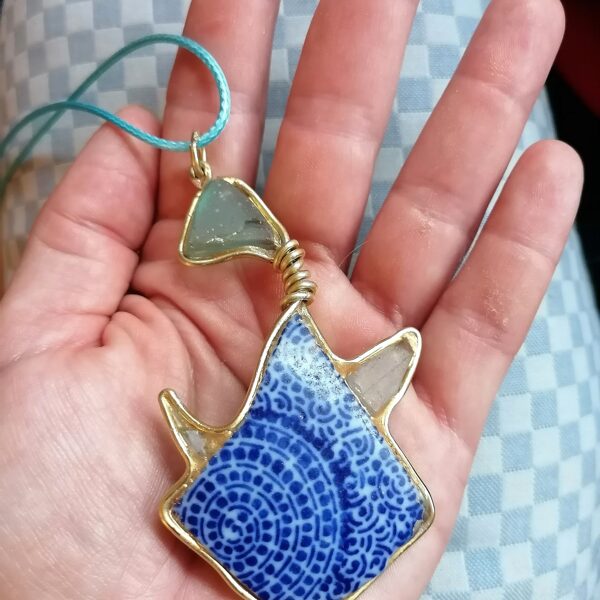 Our masterpiece, a gentle giant - the whale shark. Big but lightweight pendant. Price 89€ 